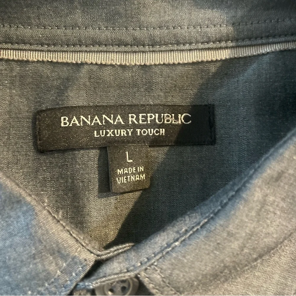 Banana Republic Men's Striped Black Polo Shirt